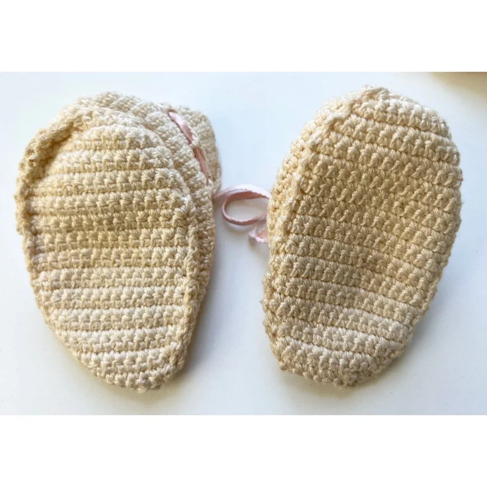Infant Baby Newborn Shoes & 1yr Old Mittens Photography Photo Prop Doll Clothes